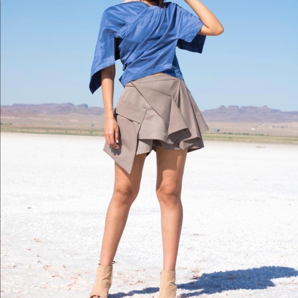 New with out tag skort